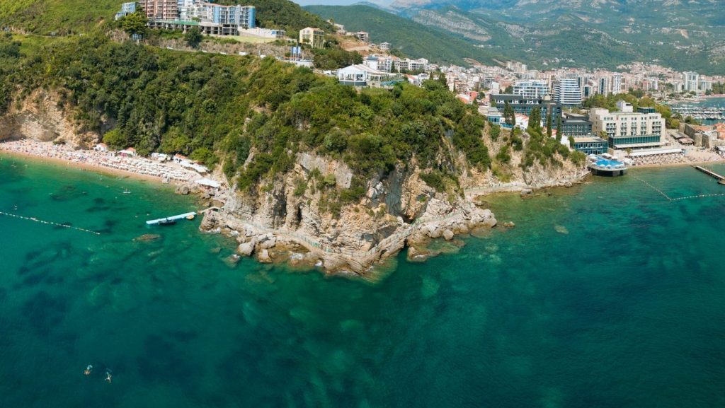 Mogren Beach