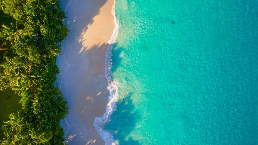 Anse Lazio, Praslin Island