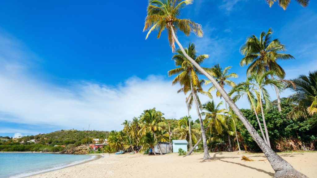 Ffryes Beach, Antigua